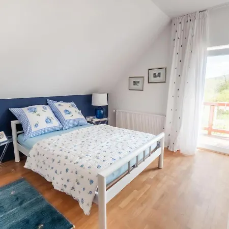 Luxurious With A Private Garden Holiday home