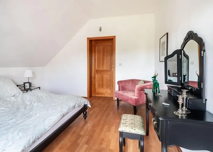 Luxurious With A Private Garden